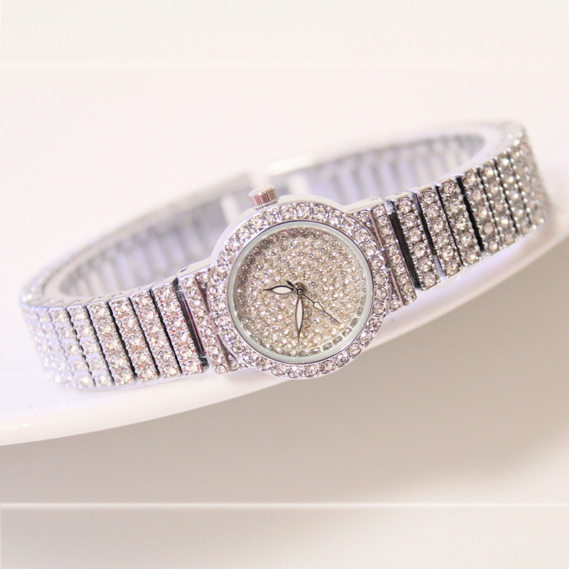 ساعة نسائية من ماركات فاخرة شه - مراجعة Jewelry Watches Gold وسعره