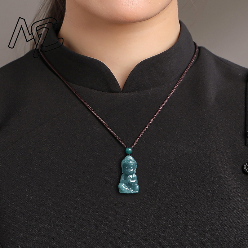 قلادة بوذا الطفل من اليشم الطب - مراجعة Jewelry & Watches Store وسعره