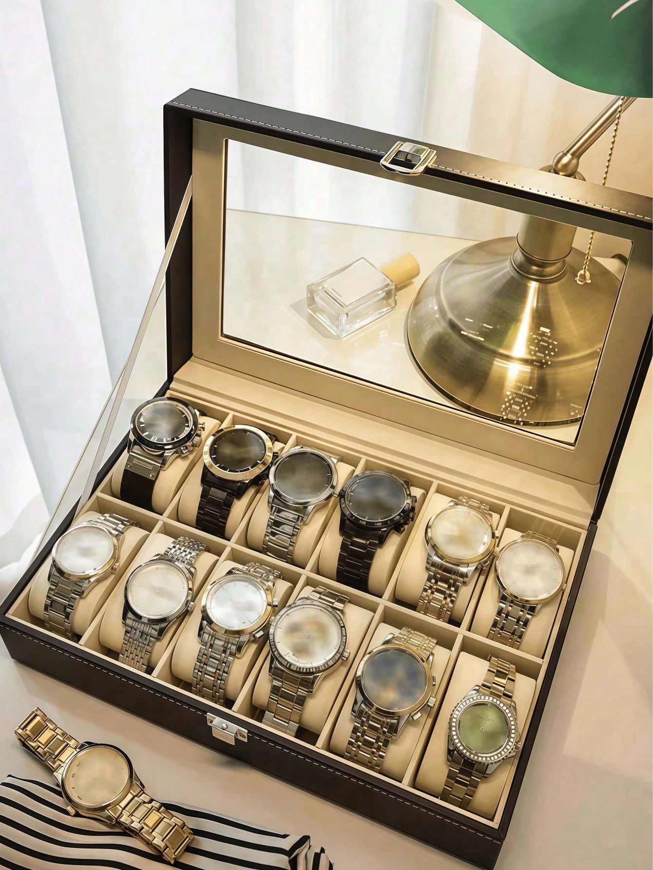 صندوق ساعات جلدي مع قفل، علبة  - مراجعة Jewelry Watches For Men وسعره