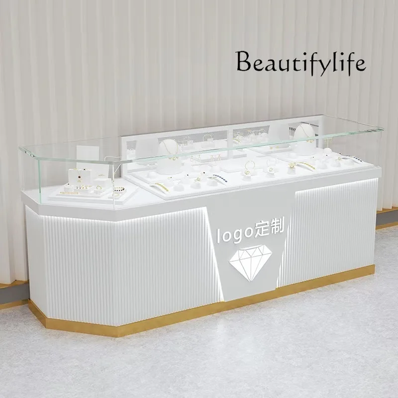 ستاند عرض زجاجي تجاري للمجوهرا - مراجعة Jewelry And Watches Exhibition وسعره