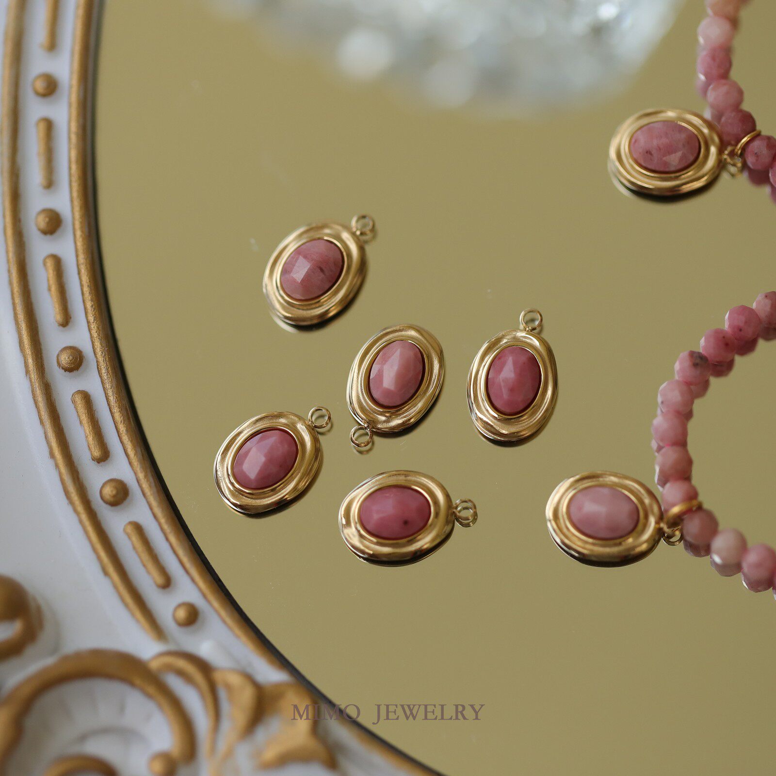 قطعة واحدة من التيتانيوم الصلب - مراجعة Rose Gold Bracelet وسعره