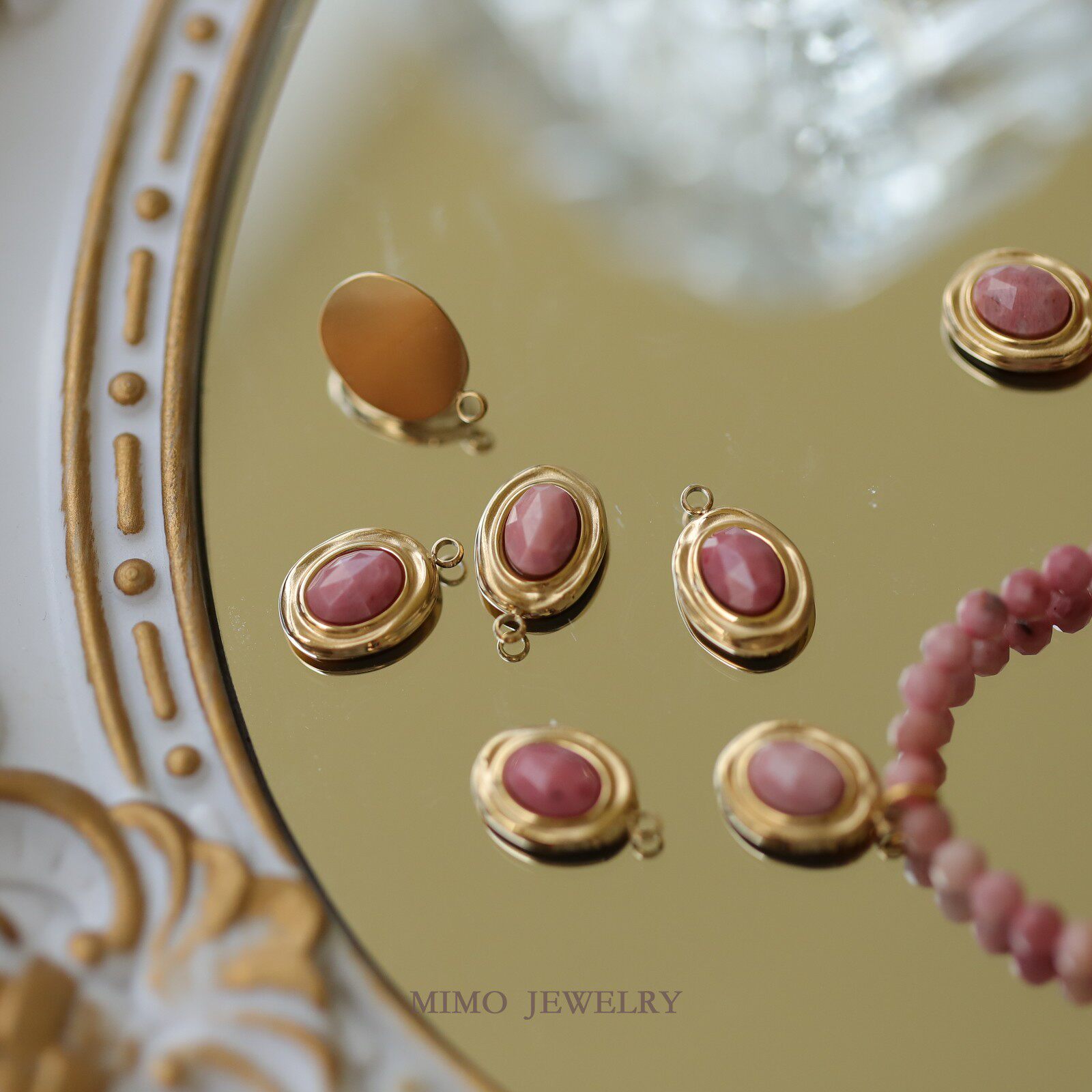 قطعة واحدة من التيتانيوم الصلب - مراجعة Rose Gold Bracelet وسعره