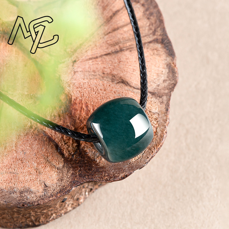 قلادة خرز من الزمرد الطبيعي ال - مراجعة Jewelry & Watches Store وسعره